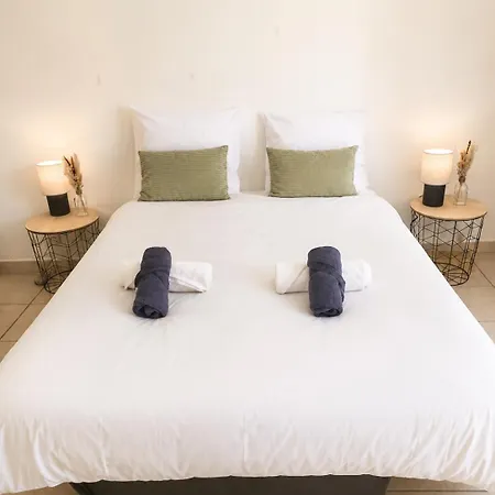 La Maison Des Remparts, Comfort, Ac & Balcony Апартаменти Антіб